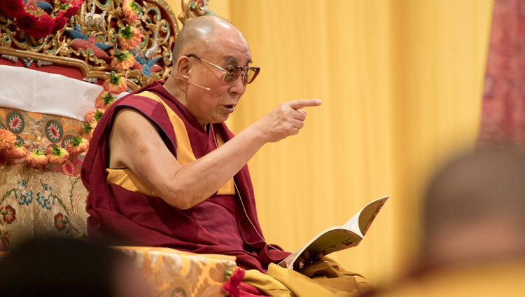 His Holiness the Dalai Lama speaking at the Hallenstadion in Zurich, Switzerland on October 14, 2016. Photo/Manuel Bauer