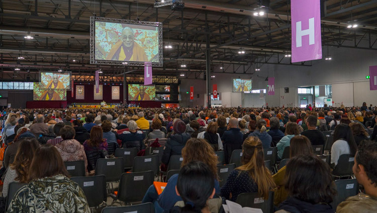 A view of the stage at Rho Fiera Milano hall, venue for His Holiness the Dalai Lama's teachings in Milan, Italy on October 21, 2016. Photo/Tenzin Choejor/OHHDL