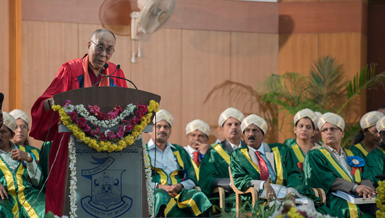 His Holiness the Dalai Lama addressing the 97th Convocation at the University of Mysore in Mysuru, Karnataka, India on December 13, 2016. Photo/Tenzin Choejor/OHHDL