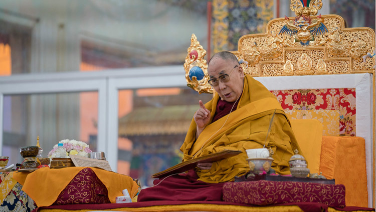 His Holiness the Dalai Lama speaking on the third and final day of the actual Kalachakra Empowerment in Bodhgaya, Bihar, India on January 13, 2017. Photo/Tenzin Choejor/OHHDL