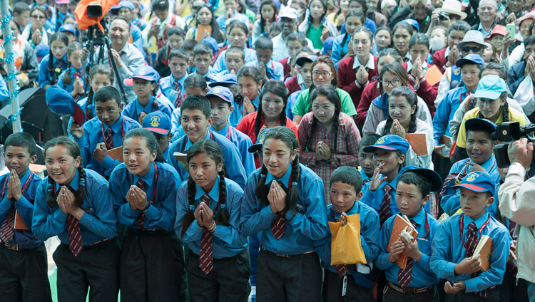 Members of the audience paying their respects at the conclusion of the first day of His Holiness the Dalai Lama's teachings in Disket, Nubra Valley, J&K, India on July 11, 2017. Photo by Tenzin Choejor/OHHDL