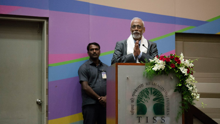 Prof S Parasuraman welcoming the audience to the launch of the Secular Ethics for Higher Education course at Tata Institute of Social Sciences in Mumbai, India on August 14, 2017. Photo by Tenzin Choejor/OHHDL