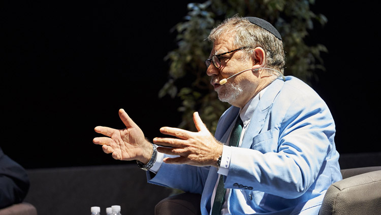 Former president of the European University Institute Joseph Weiler speaking from a Jewish point of view at the inter-religious meeting in Florence, Italy on September 19, 2017. Photo by Olivier Adam