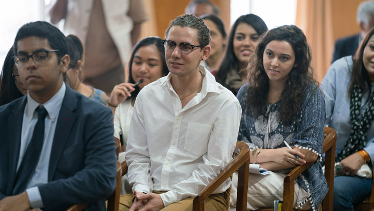 Students from hte University of California San Diego listening to His Holiness the Dalai Lama at his residence in Dharmasla, HP, India on September 6, 2017. Photo by Tenzin Choejor/OHHDL