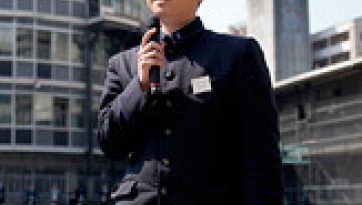 His Holiness the Dalai Lama Visits a School, Buddhist Centre and Temple in Osaka